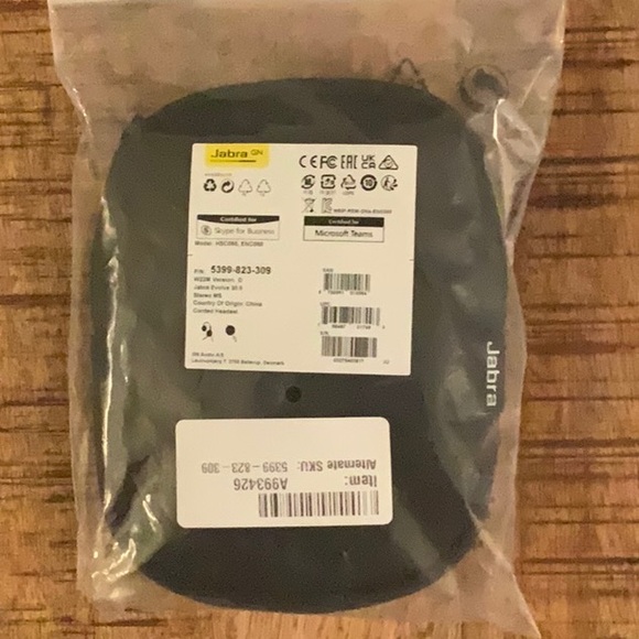JABRA EVOLVE 30 II STEREO MS Headset - Brand new in bag with tag. - Picture 2 of 4